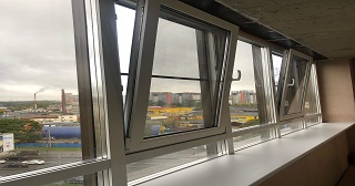 Холодное остекление балкона Куйбышев цена от 8299 руб. м/п. за 50 часов